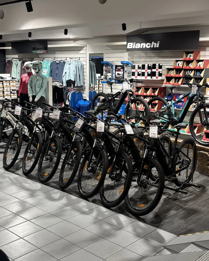 Bianchi-Bereich mit Rennrädern